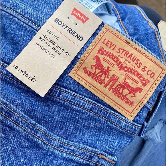 Levi’s Sculpt Boyfriend Jeans Women’s 30 Mid Rise Relaxed Tapered Leg NWT - Picture 7 of 10